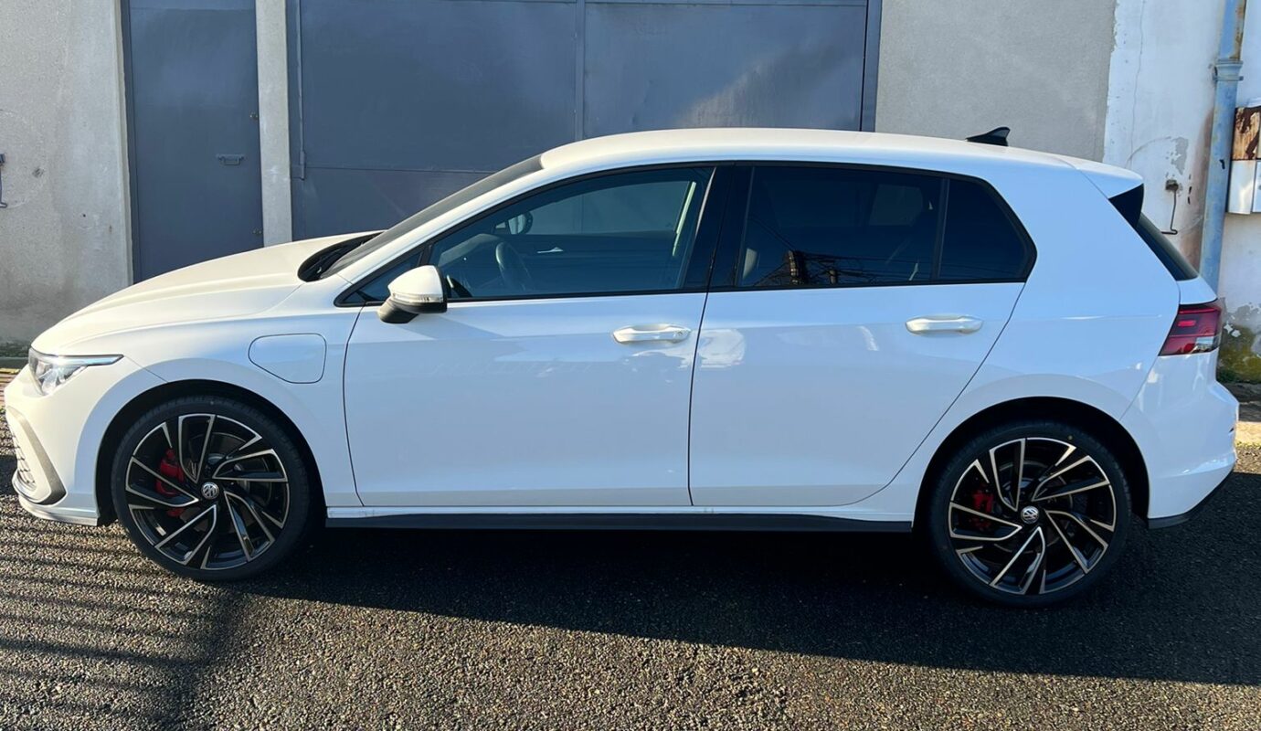 VW GOLF 8 GTE HYBRIDE