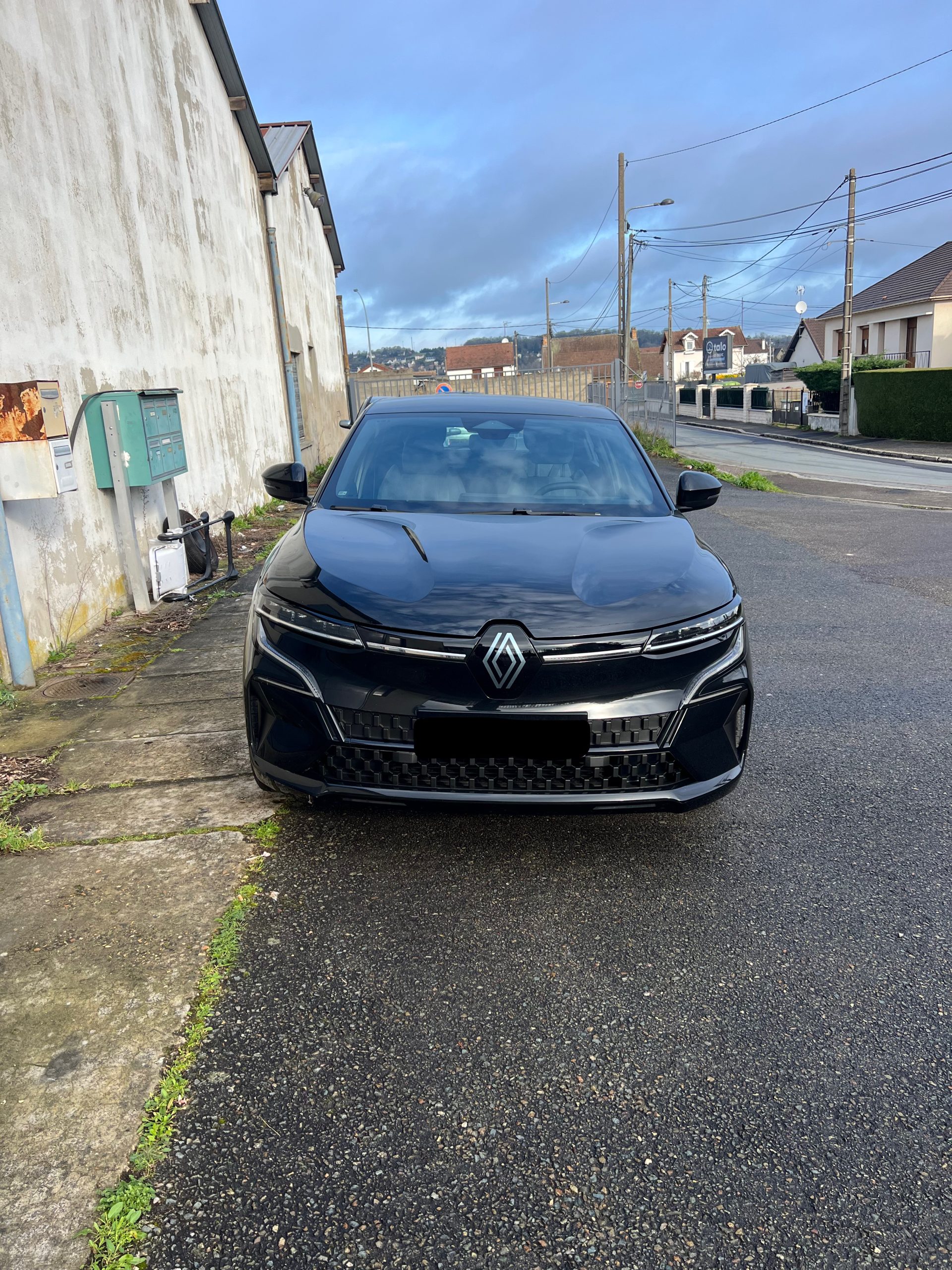 RENAULT MEGANE E- TECH