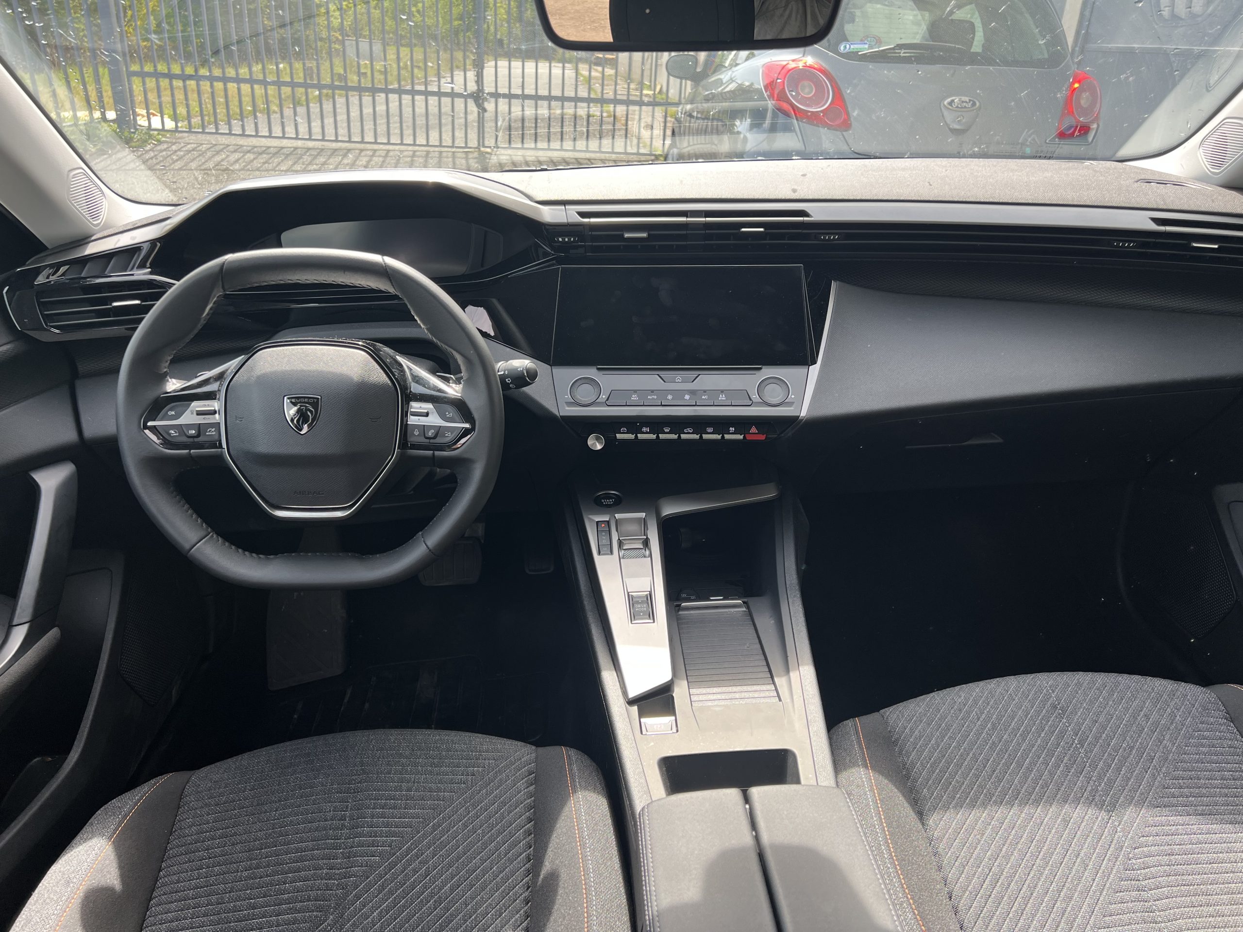 PEUGEOT 308 HYBRIDE
