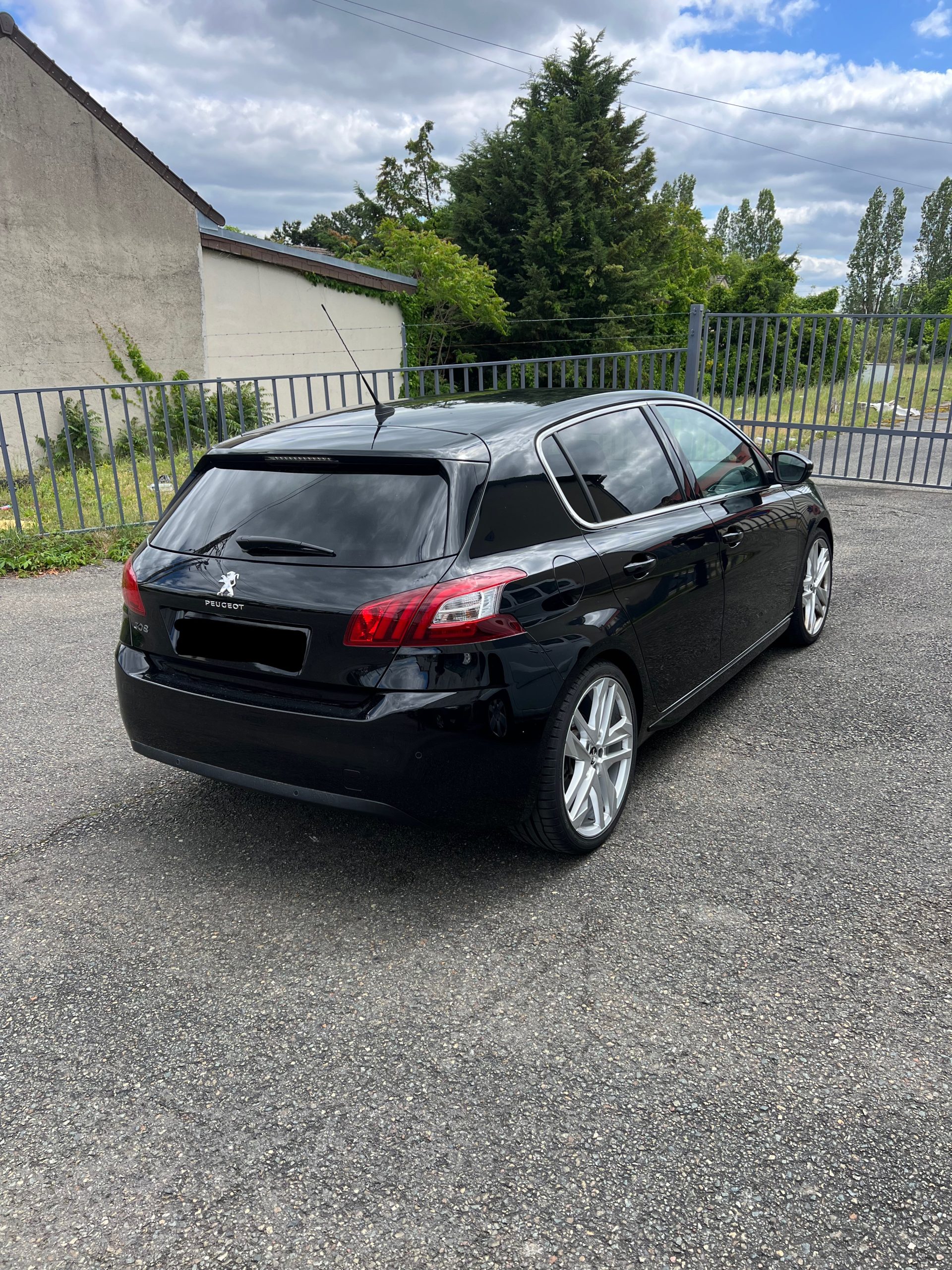 PEUGEOT 308 GTI